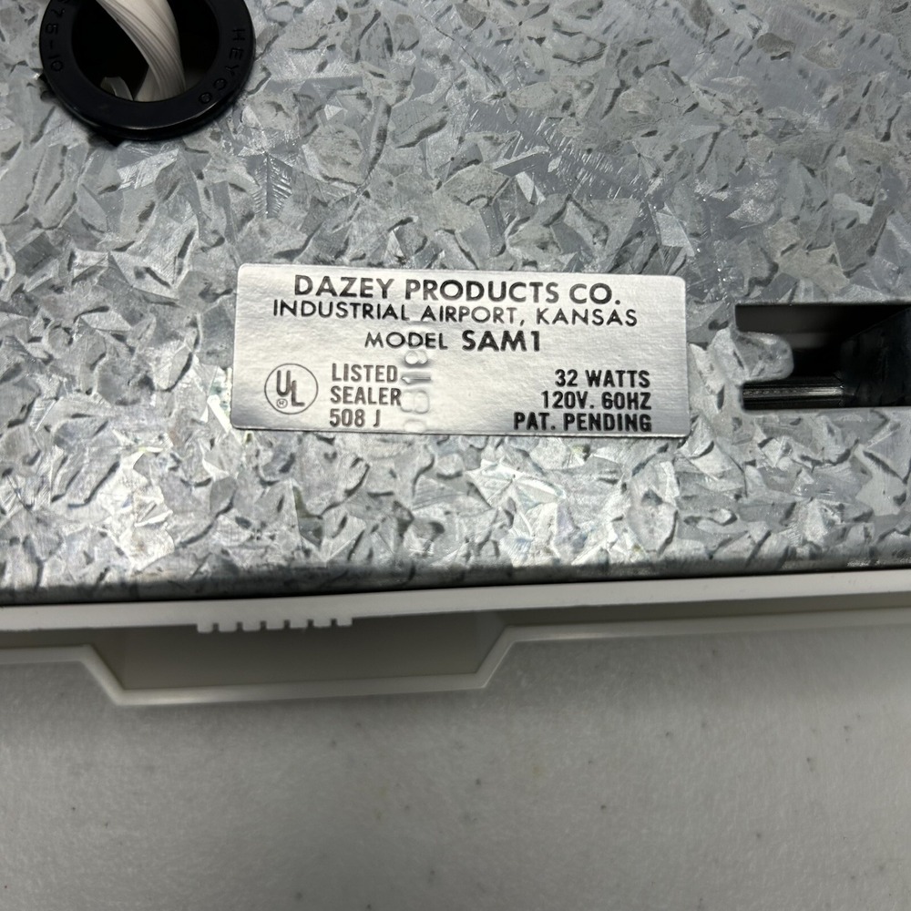 Vintage 1976 Dazey Seal-A-Meal Vacuum Sealer – Works w/ Box, Pouches, Manual - Picture 7 of 11